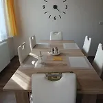 Rodinný Lucie V Blízkosti Wellness Ve Frymburku Apartamento Frymburk